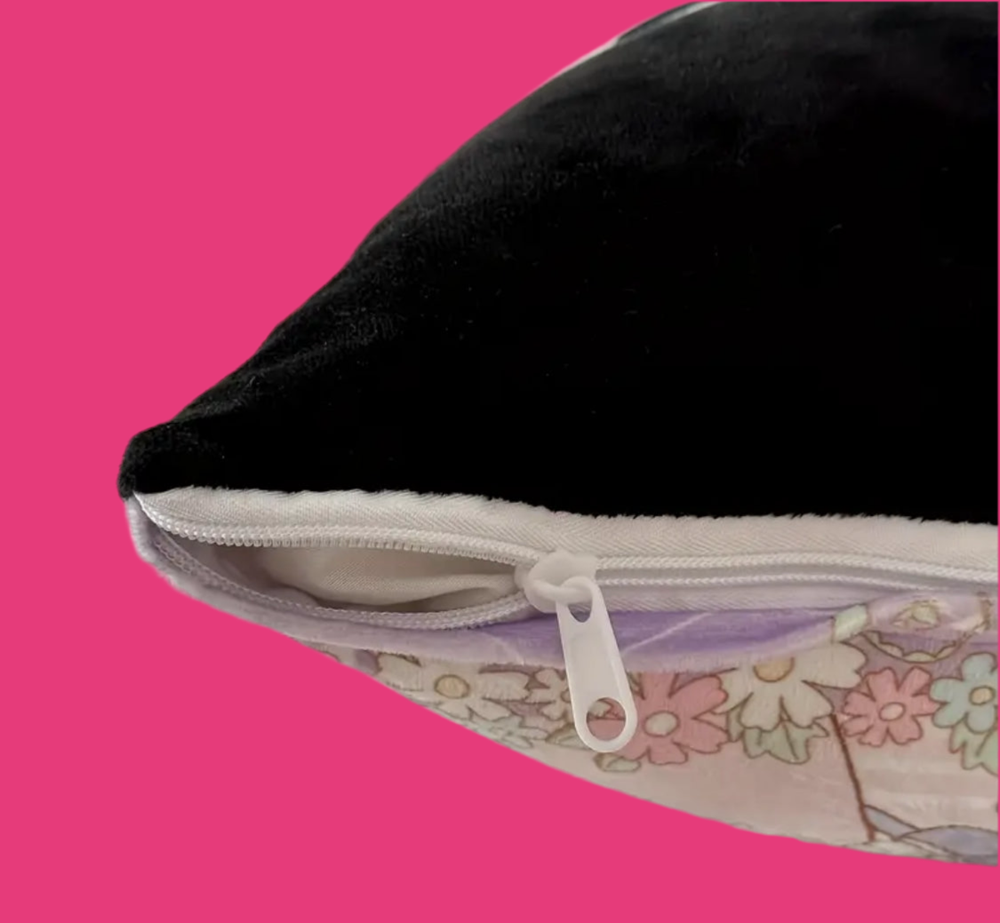 Sanrio 🌸 Kuromi 🖤Hello Kitty Cinnamoroll 🩵Pochacco 🤍 My Melody 🩷Plush Removable Zipper Pillowcase