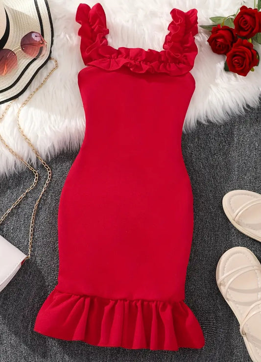 “Flor” Solid Slim Fit Cami Party Dress