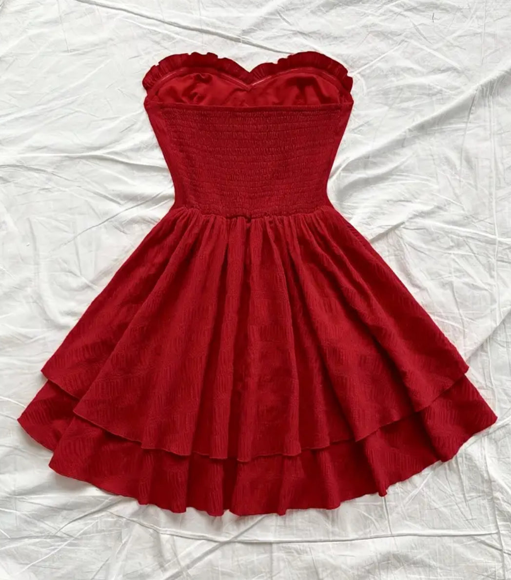 ‘Lady in Red Strapless Women’s Mini Ruffled Dress