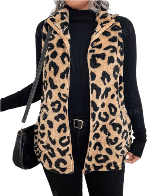 “Chic Leopard” Sleeveless Leopard Faux Fur, Front Zip, Warm