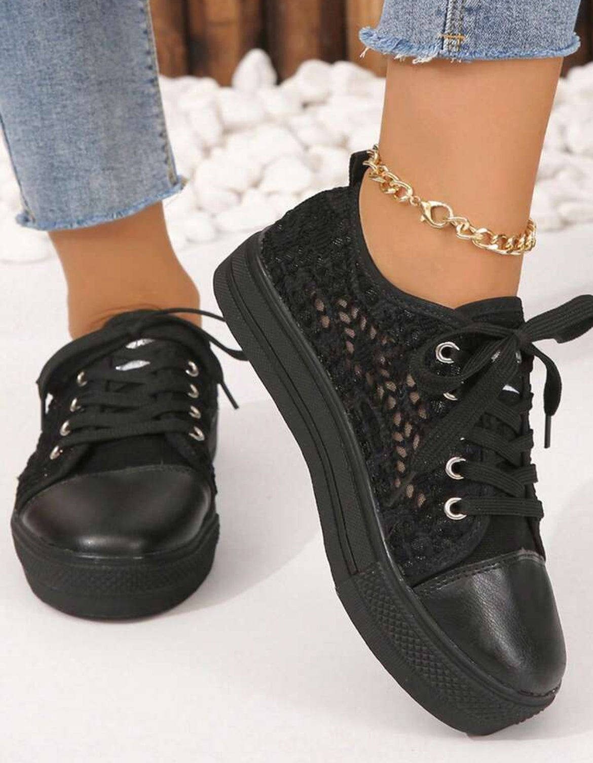 Women’s Lace Up Platform Sneakers