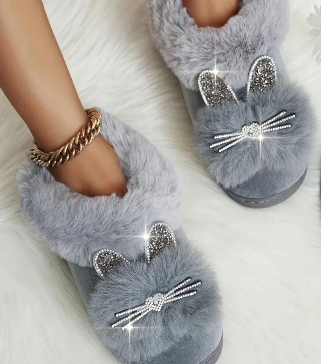 Rhinestone Plush Cat Slippers - Cozy Warm Fluffy Soft Sole Slip-On Fuzzy Home Slippers with Velvet Lining