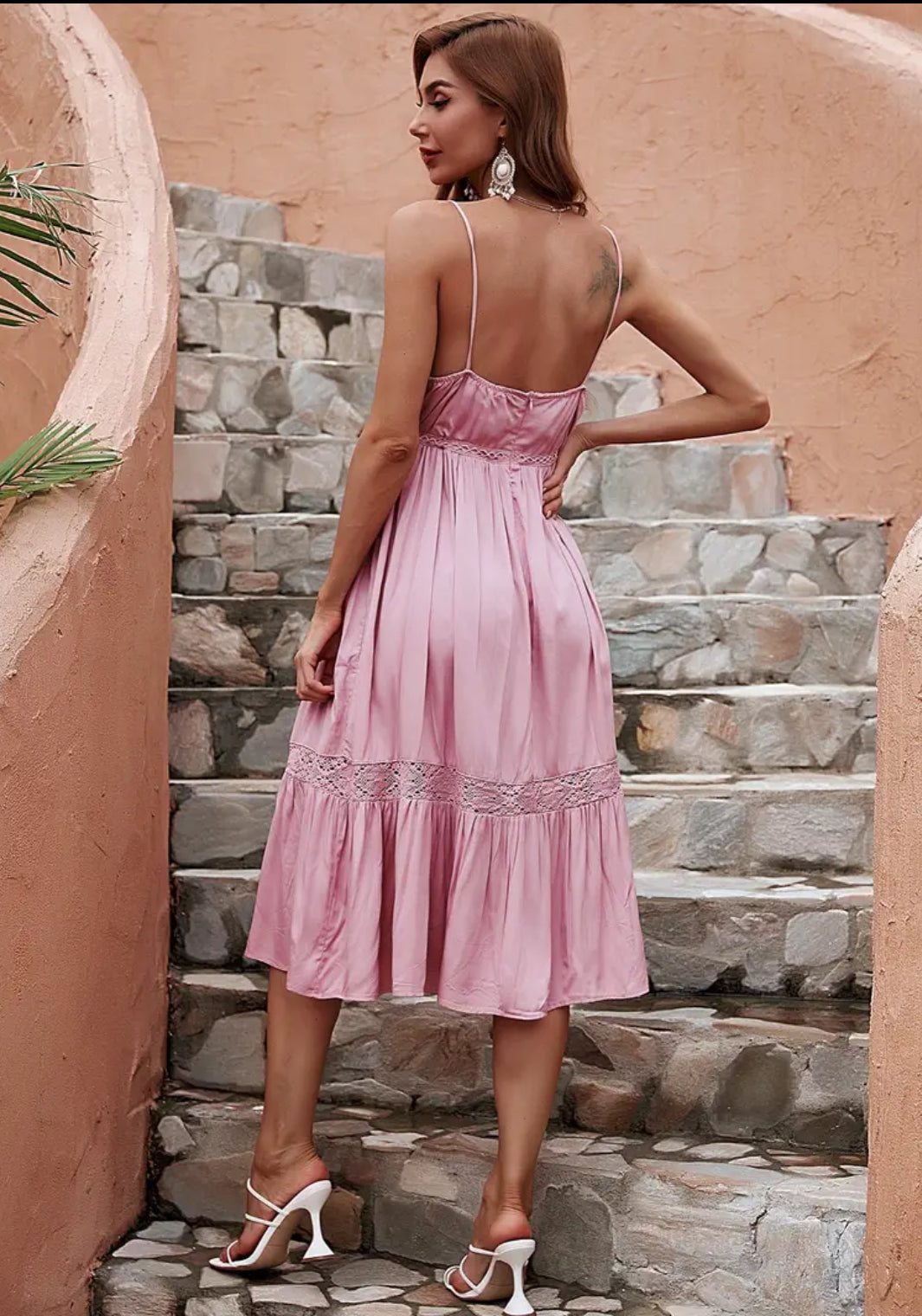 Vestidos de mujer bonitos en rosa Vestido de cintura alta para mujer Vestidos cortos con escote en V y corte bajo