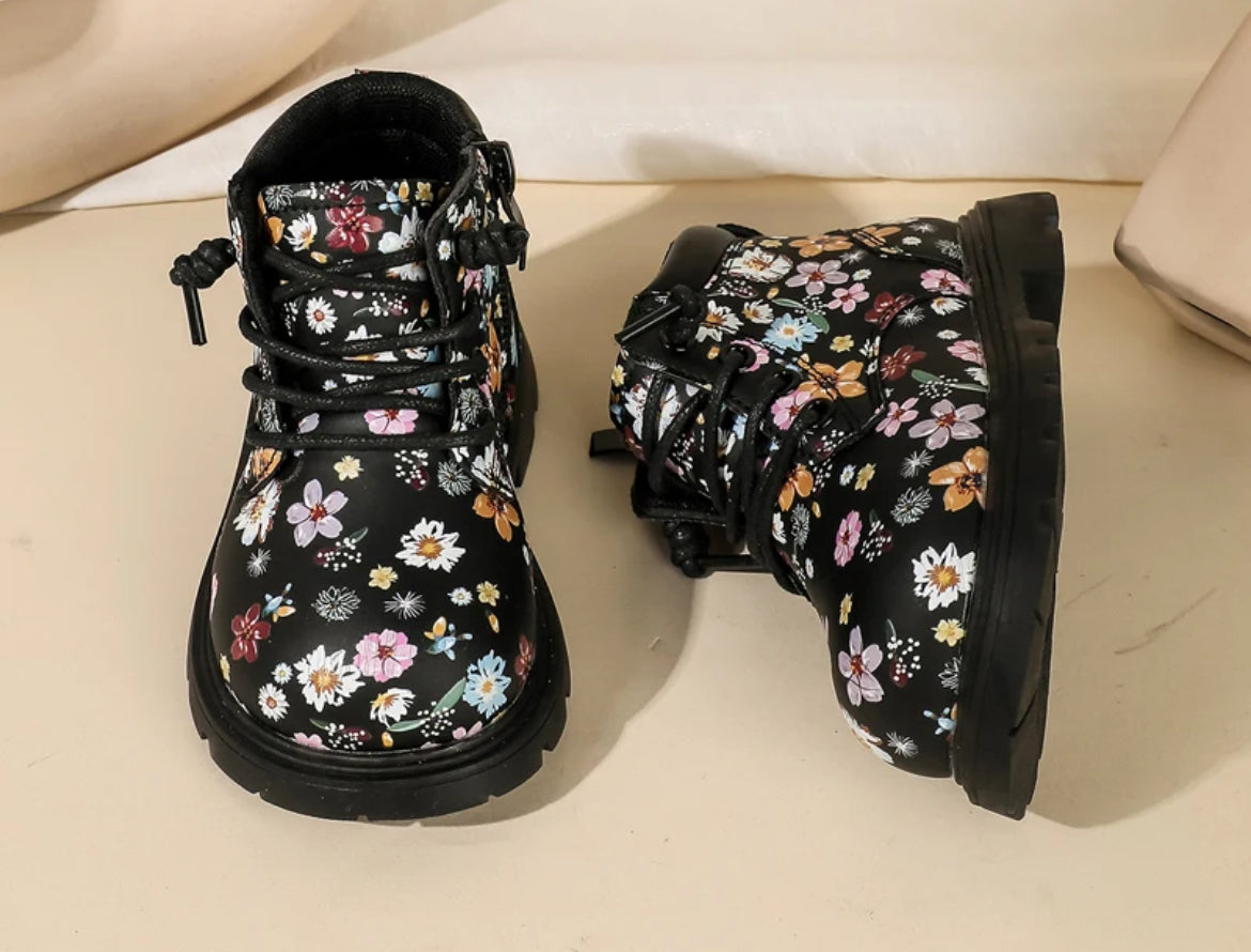 “2024 Daisies” New Baby Leather Flower Ankle Boots, Girls