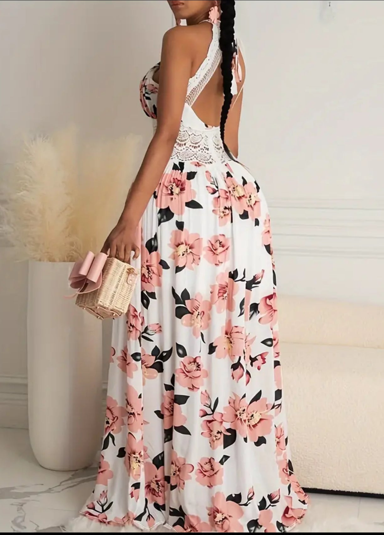 “Backless Delicate Lace” Elegant Sleeveless Plunge Neck Maxi Dress