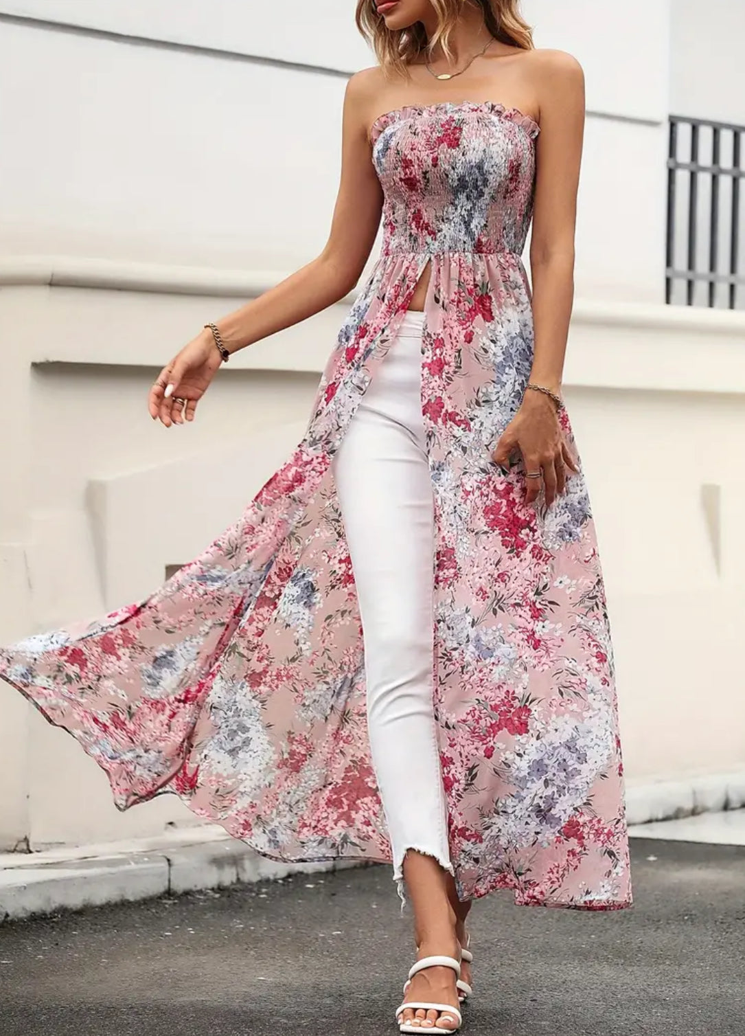 Elegant Sleeveless Flowy Silhouette, Dress / Top