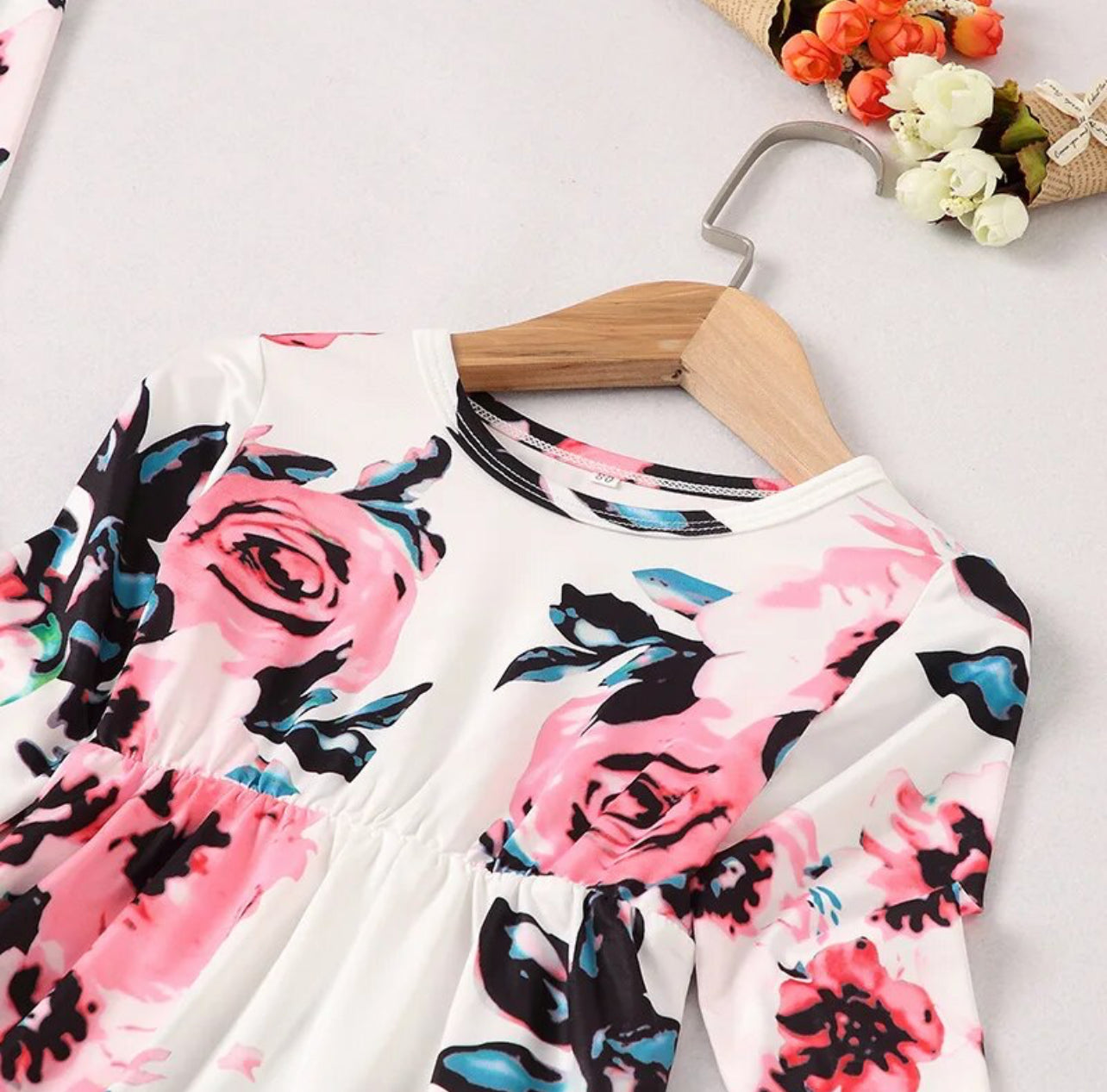 Blooms 🌷 Vestidos para mamá y yo, mangas largas