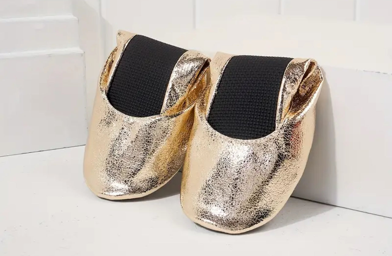 “Portable Feet Savers” Women's Metallic Flat Shoes, Casual Slip On + Carry Along Bag