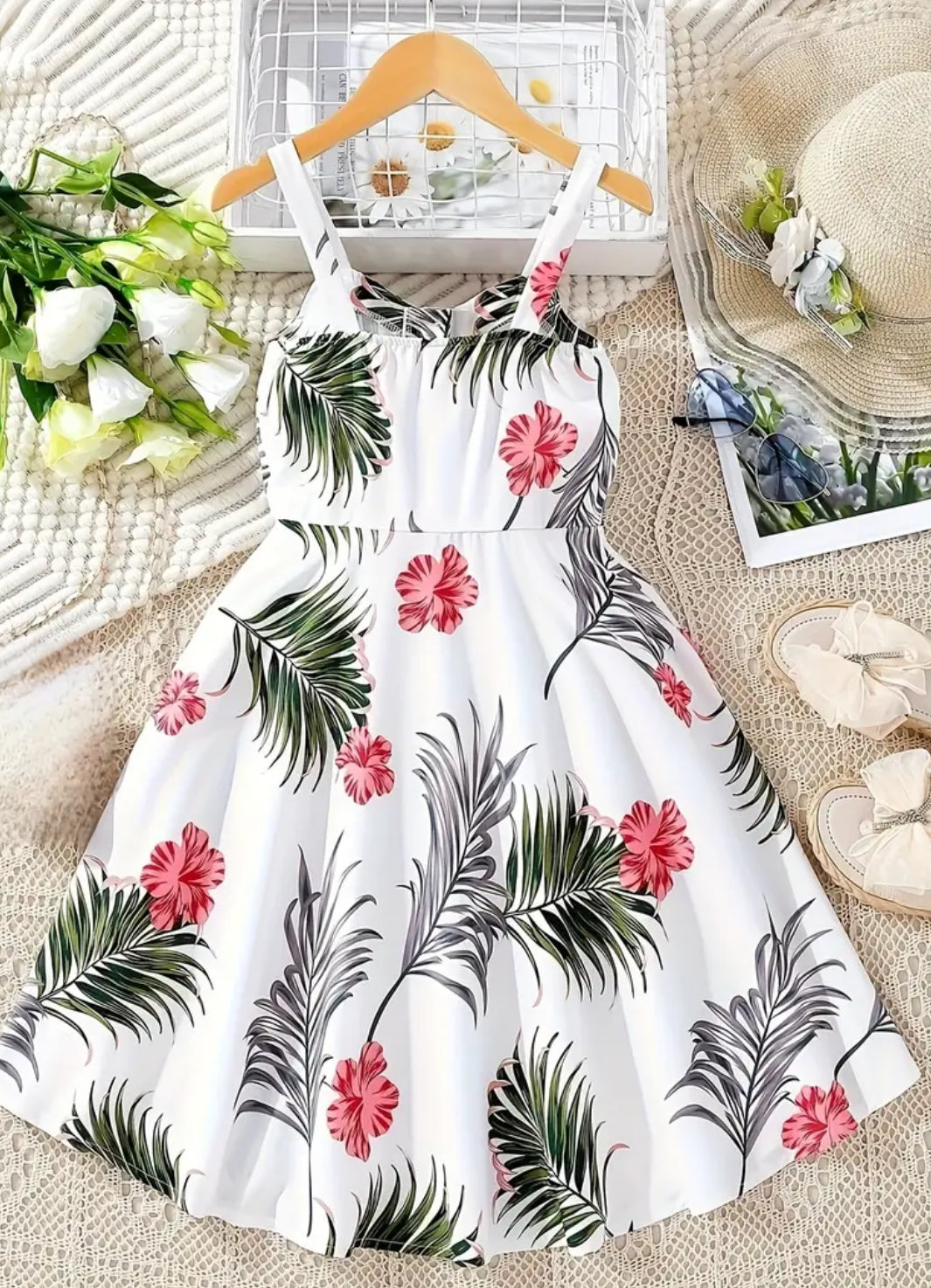 Vestido con botones al frente “Flores tropicales” para niñas