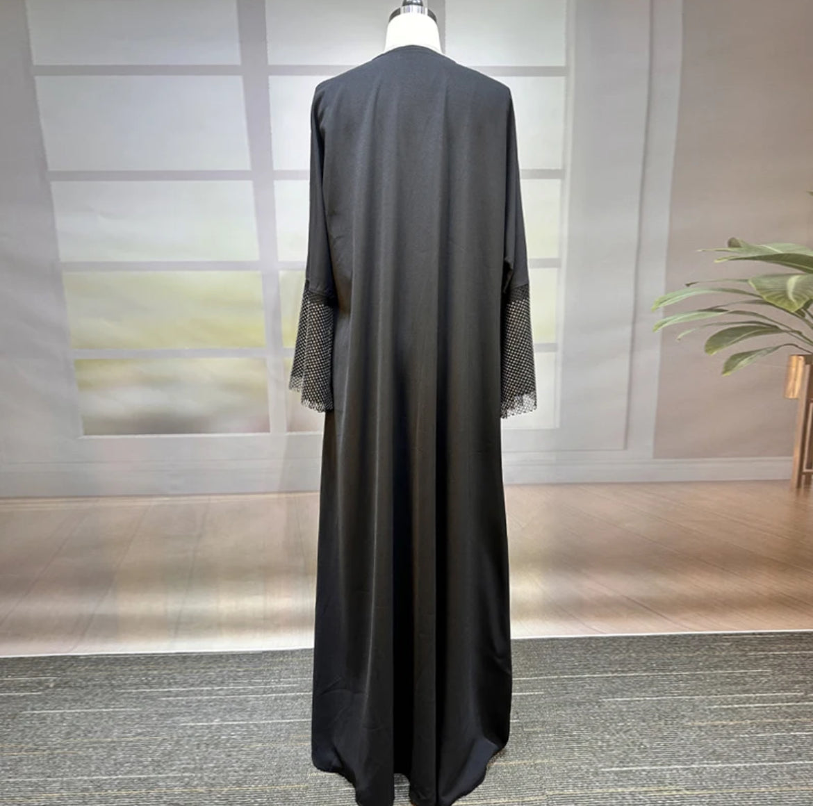 “Diamond Kimono” Dubai, Oversized