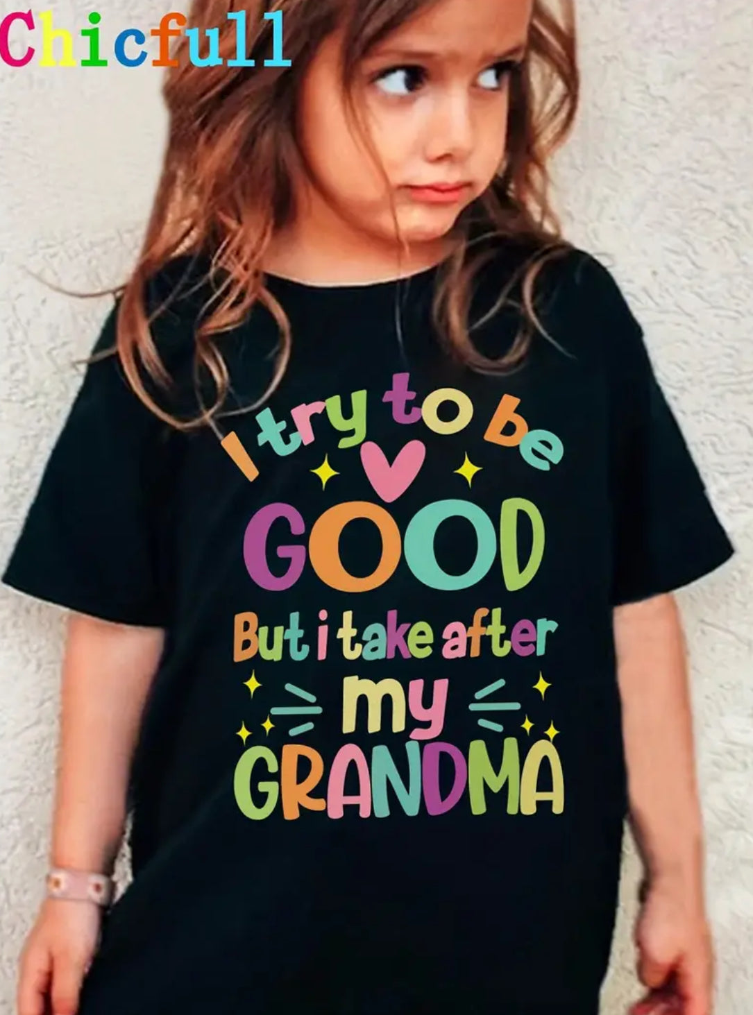 Camiseta gráfica vibrante inspirada en la abuela “Intento ser buena” para niñas