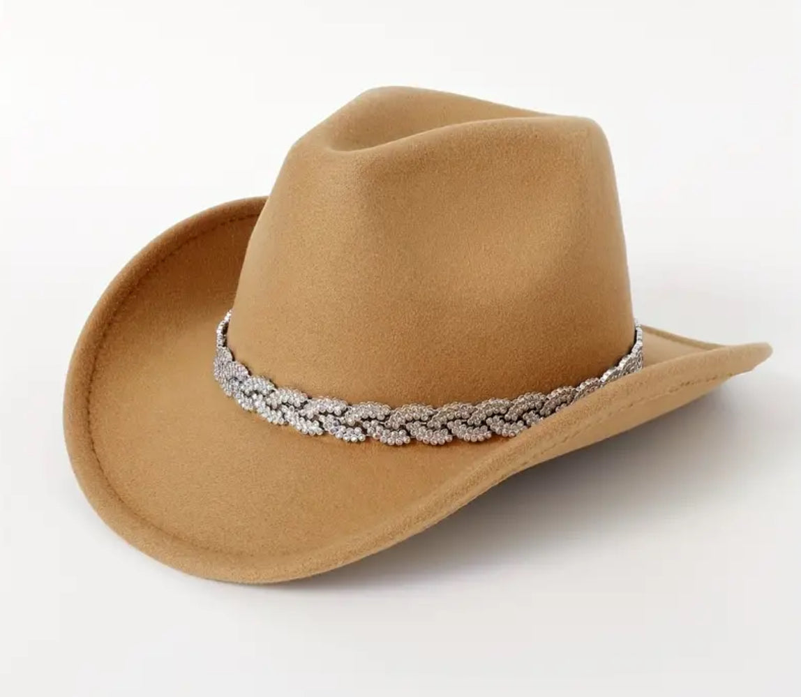 Sombrero de vaquero de fieltro de moda para mujer con banda de diamantes de imitación plateados y detalle de cuentas