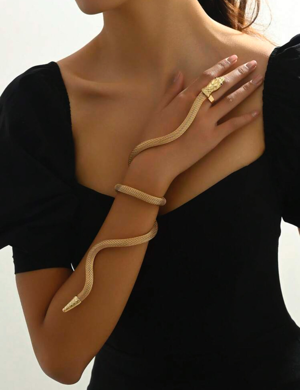 Snake Wrap Around, Connected Finger Bracelet, 1Pc Metallic Gold