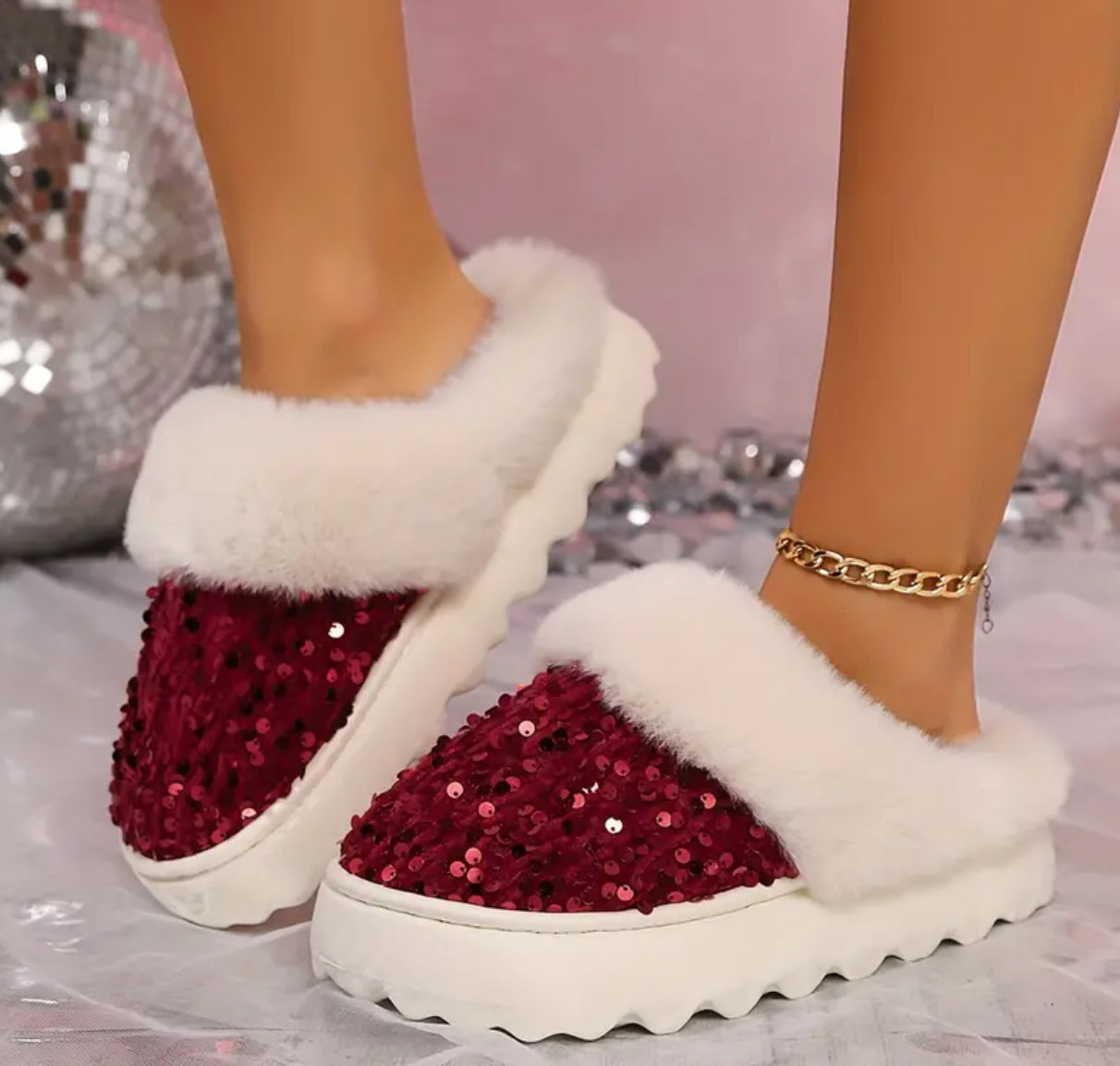 “Sparkling & Cozy” Sequin Slippers - Cozy, Non-Slip, Warm Plush Lining