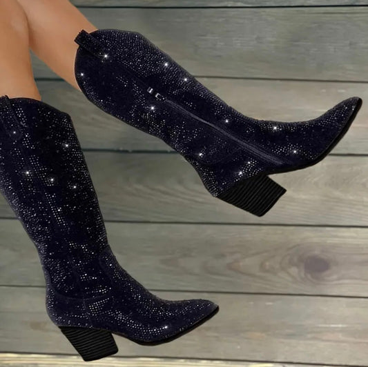 Botas vaqueras con corazones negros y purpurina y diamantes de imitación