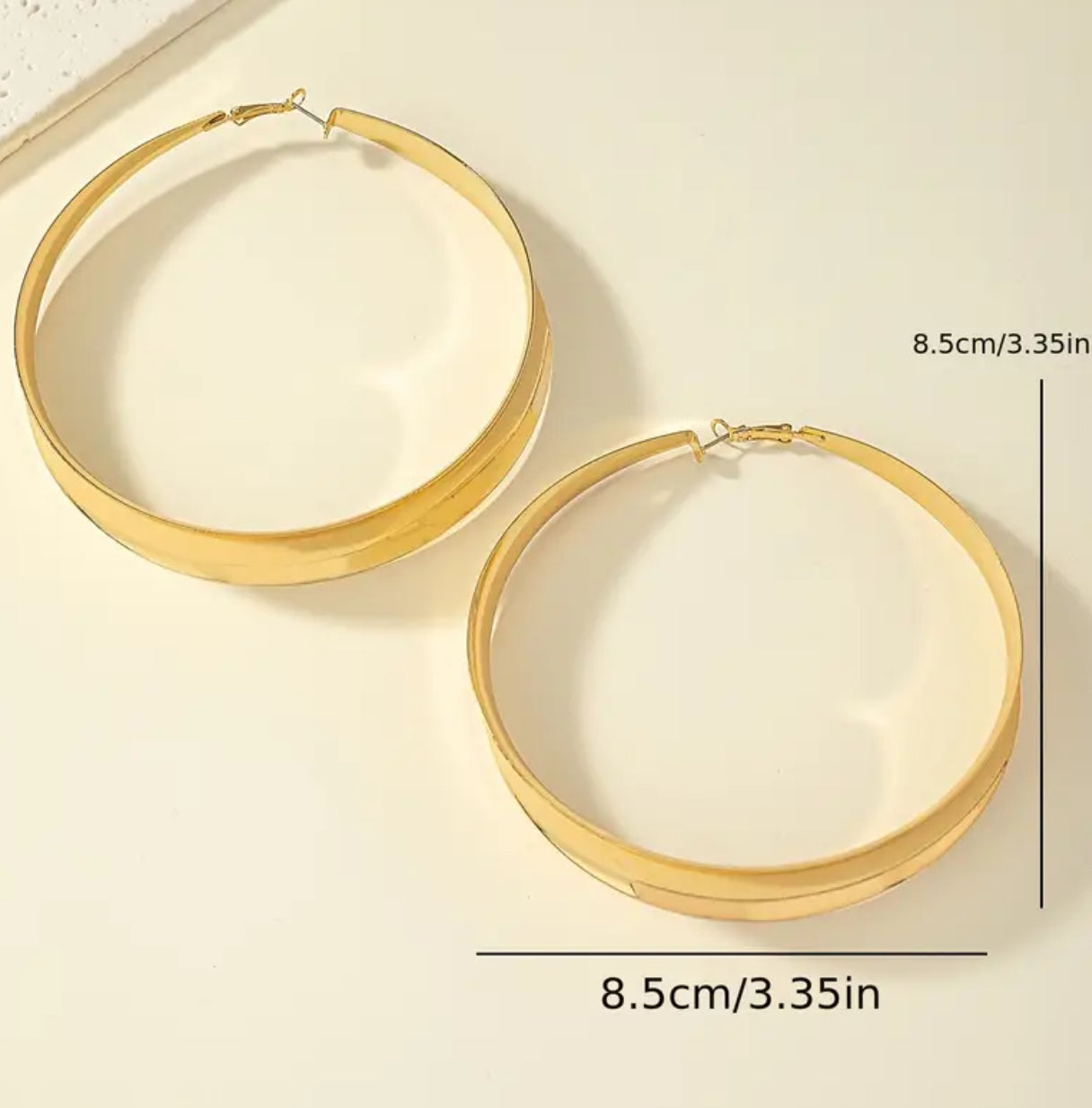 Trendy Minimalist Hoop Earrings, Luxurious And Oversized Statement