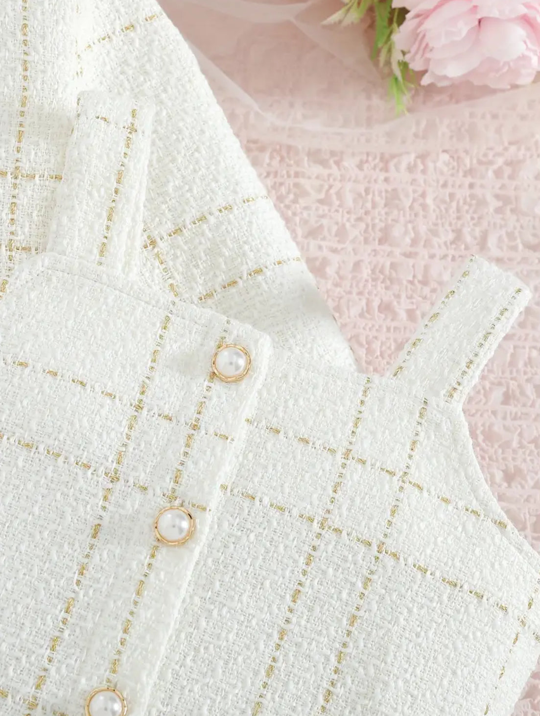 Girls ‘JACKIE O’ Fashion Plaid Two-Piece Set: Pearl Button Collar Long Sleeve Jacket + Vertical Button Suspender Dress 