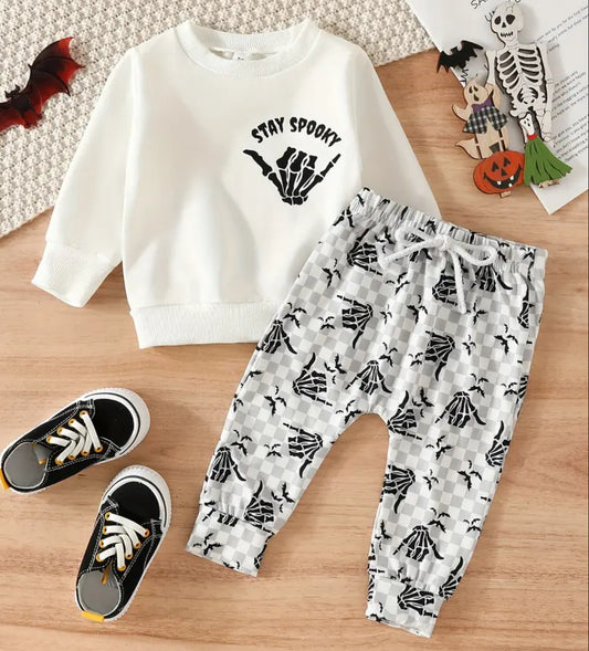 🎃 "Stay Spooky" Print Sweatshirt & Casual Checkerboard Pattern Pants