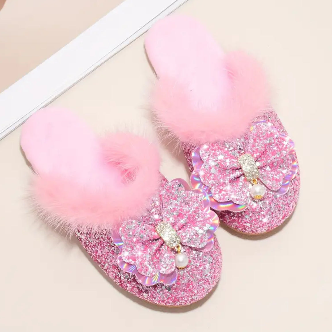 Cute Sequin Bowknot Furry House Shoes For Girls