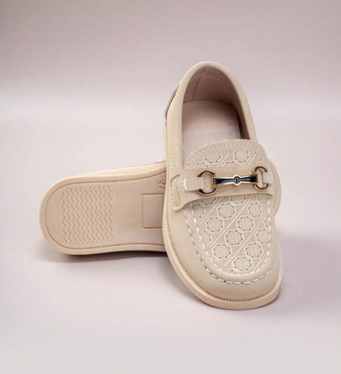 Boys Carved “Cream Casual” Loafers