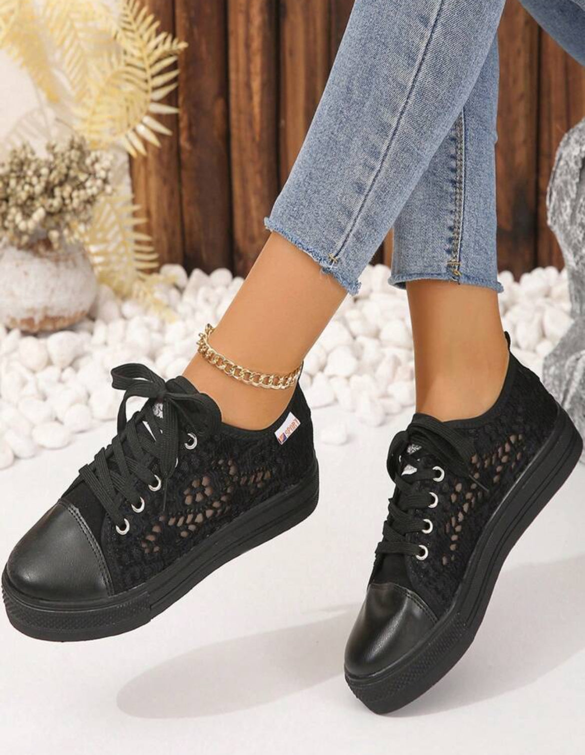 Women’s Lace Up Platform Sneakers