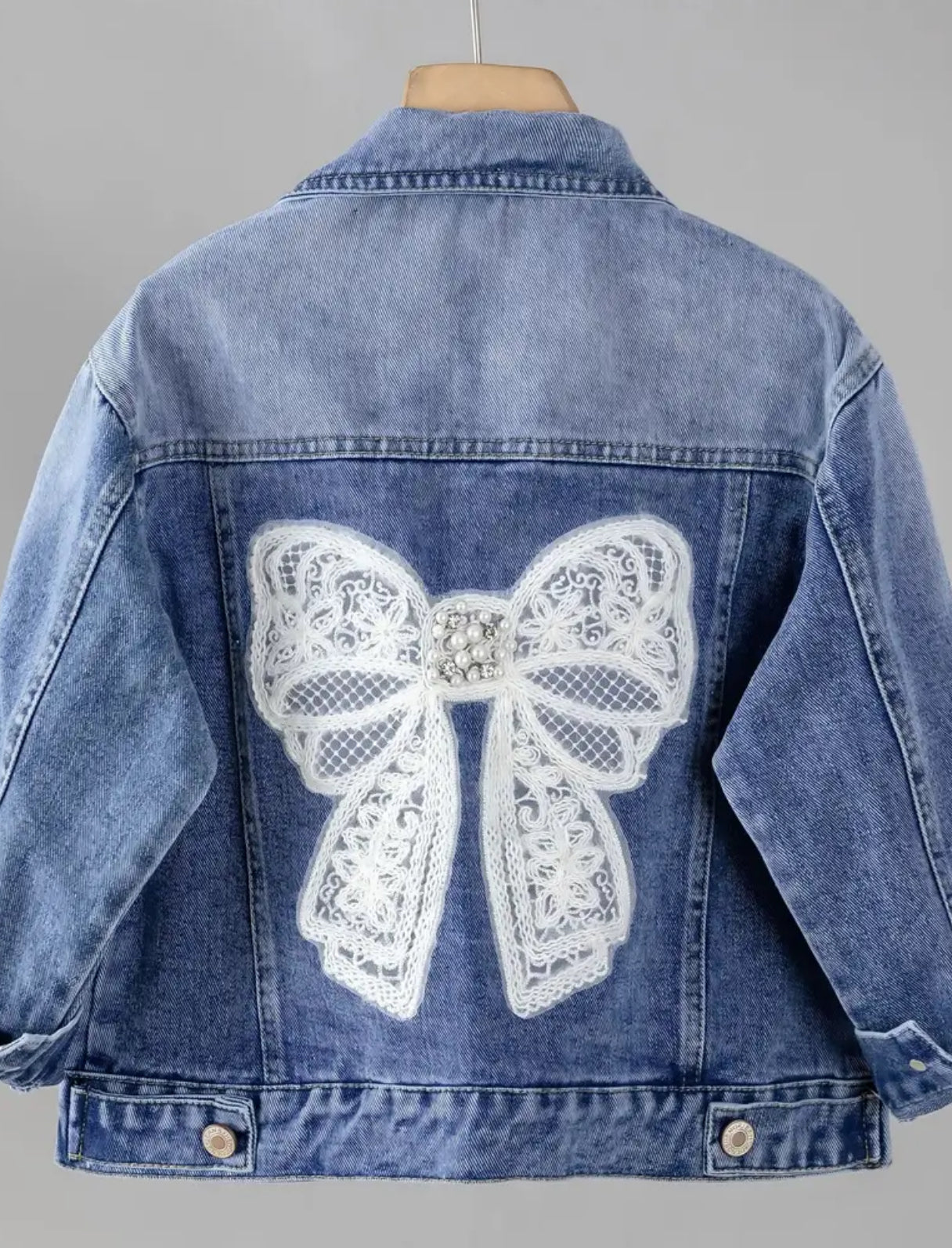 1pc Girls' 🩵 Denim Jacket with Lace Bow Pears & Rhinestones Detail, Casual Style, Button-Up, Collared