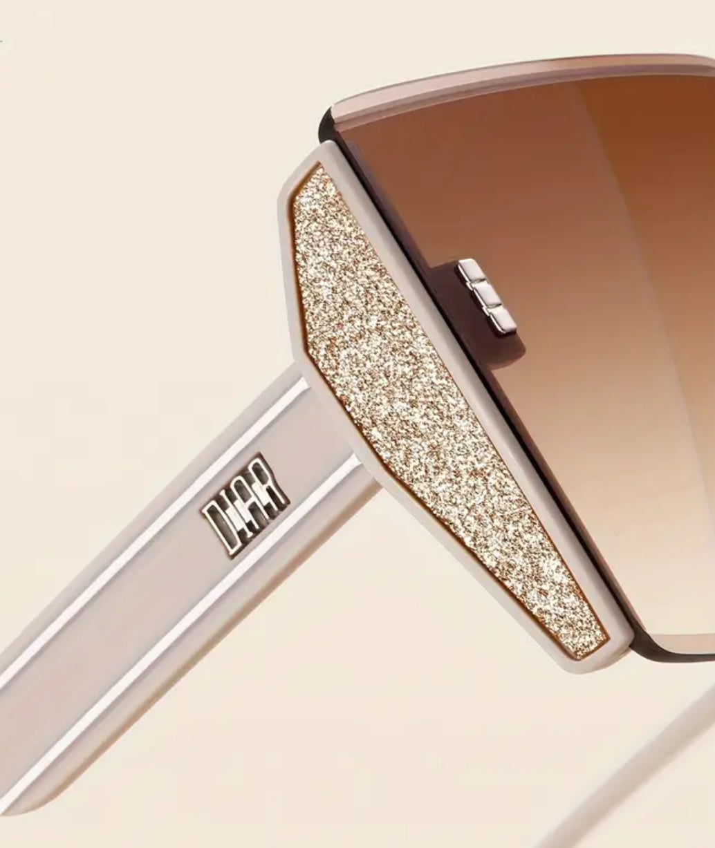 “Old Hollywood” Oversized Square Sunglasses With Gradient Lens For Women + Includes Case, Cloth, And Bag