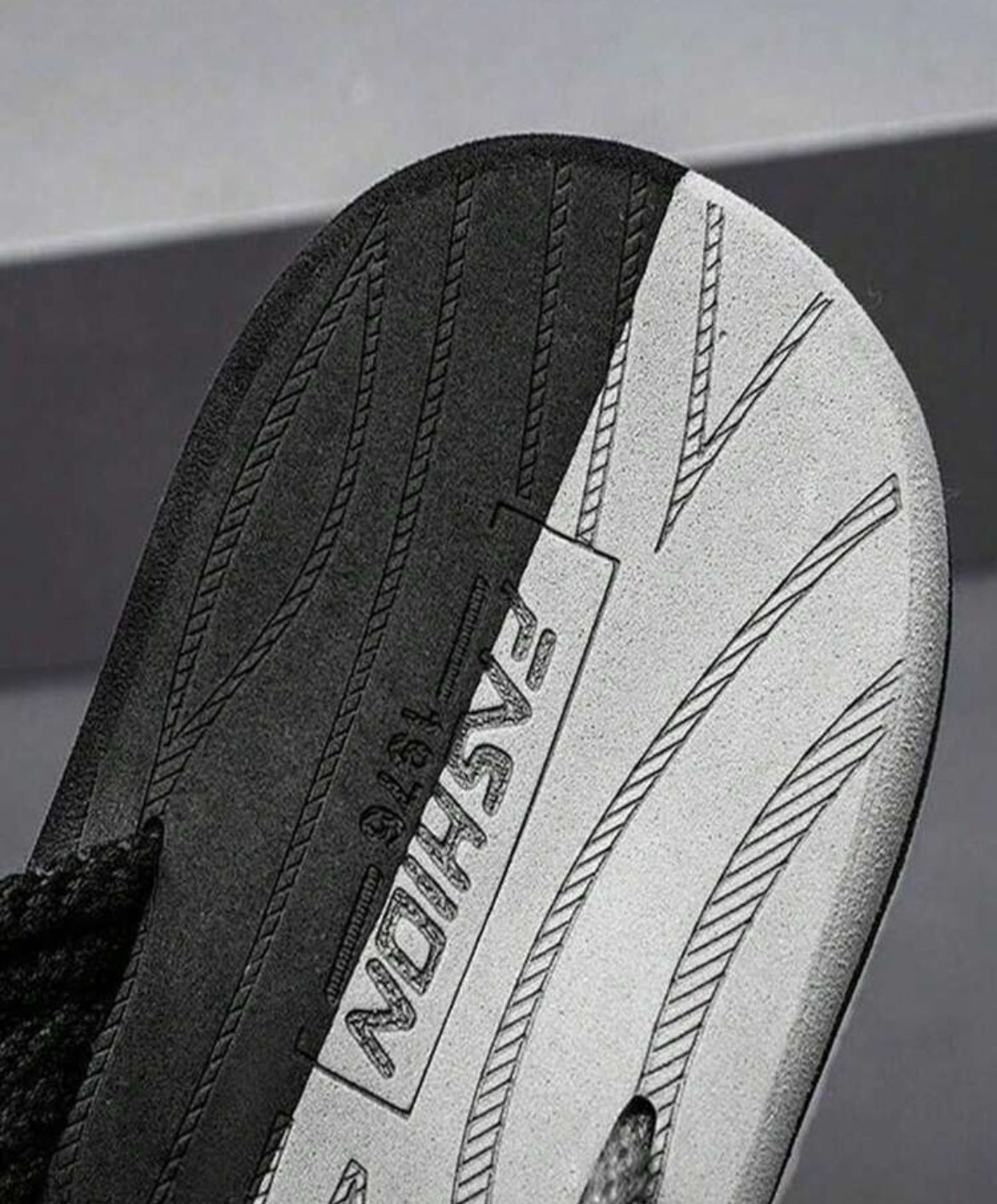 ‘VENICE’ Men’s Beach Flip Flops