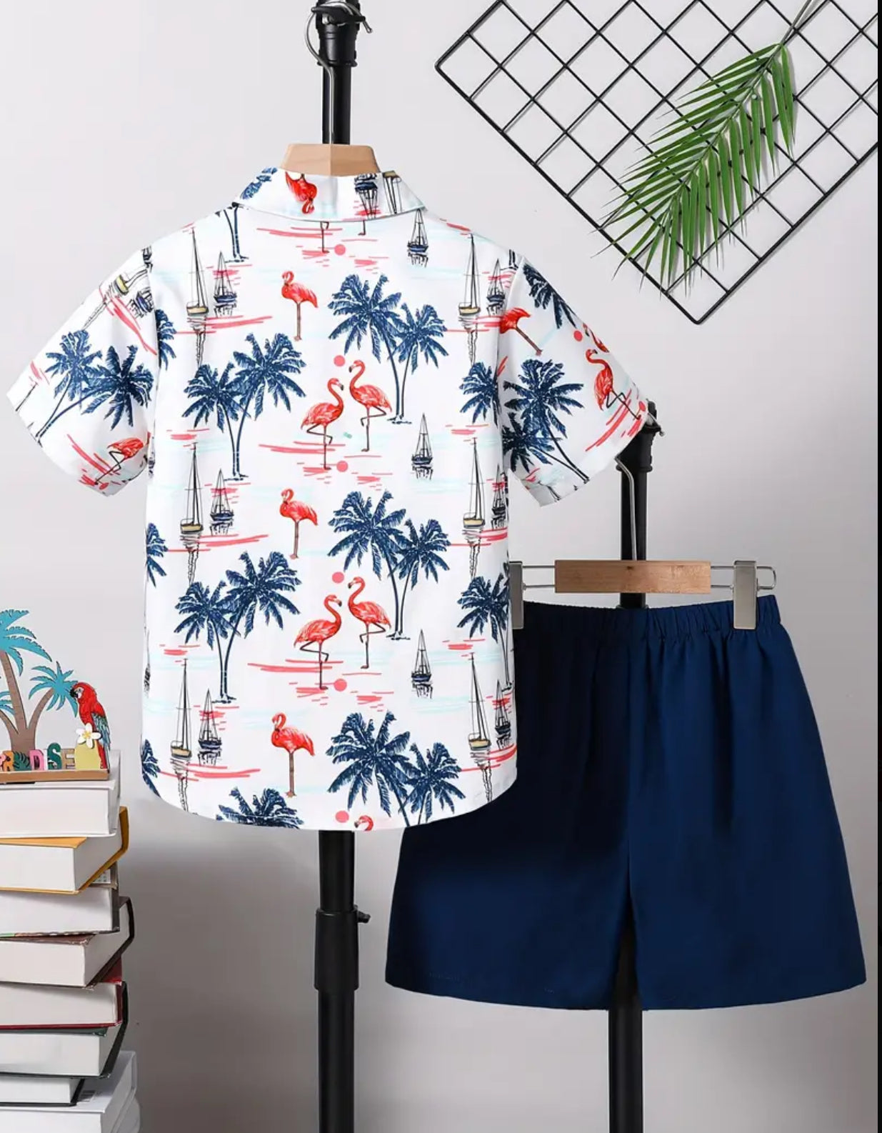 Stylish Flamingo And Coconut Tree, Short Sleeve Lapel Shirt & Shorts Set