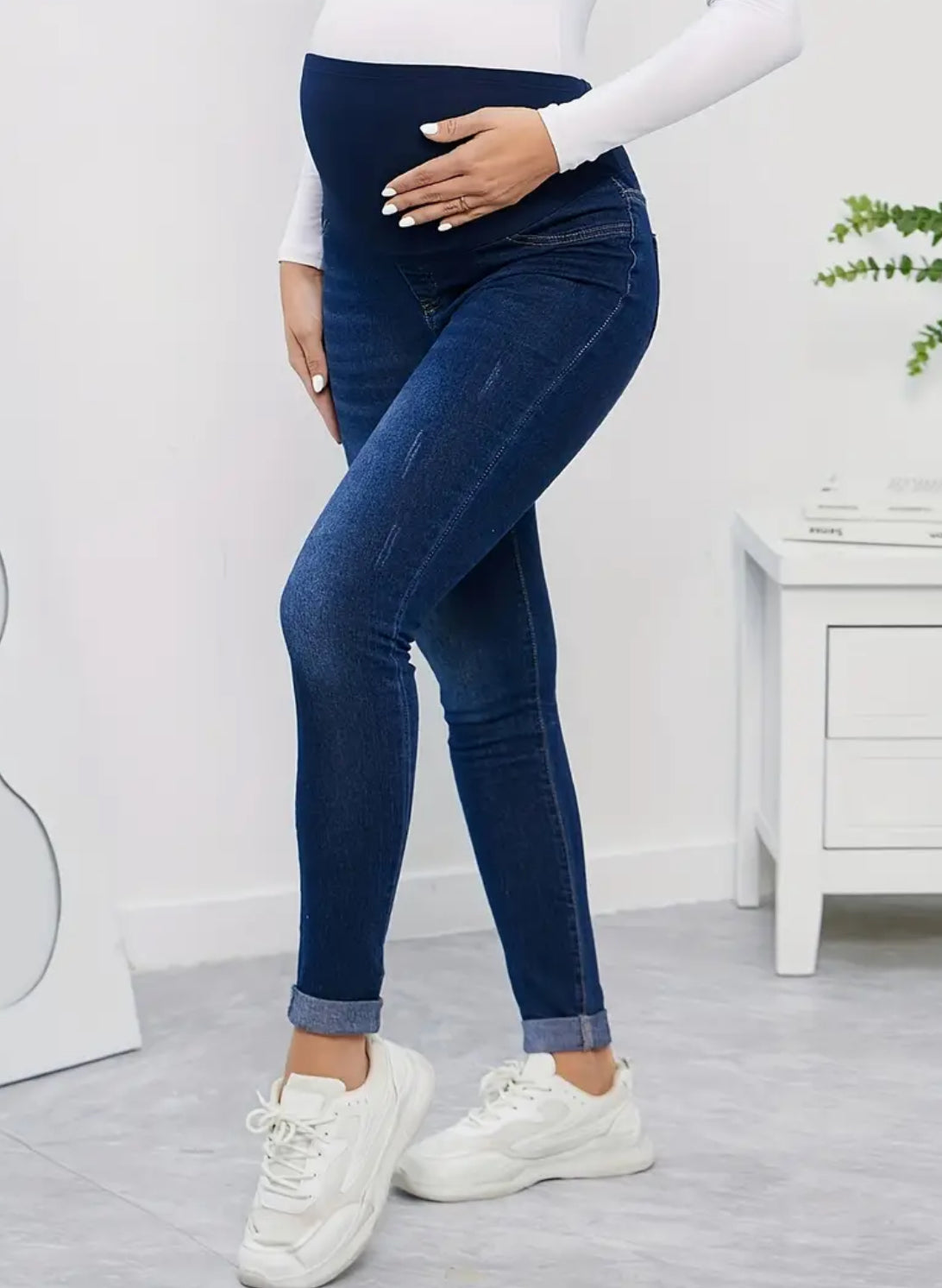 Comfy & Stretchy High Waist Tummy Support Maternity Mid Stretch Jeans