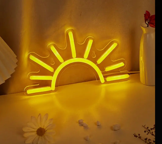 1 luz LED de neón novedosa con forma de sol, alimentada por USB