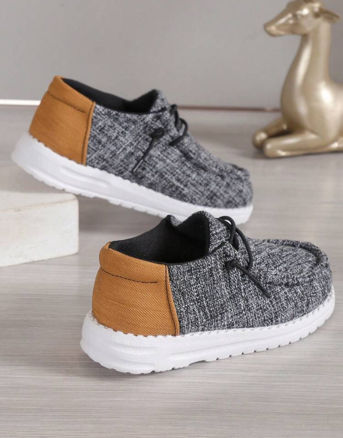 Trendy Classic Sneakers For Casual Wear, Youth