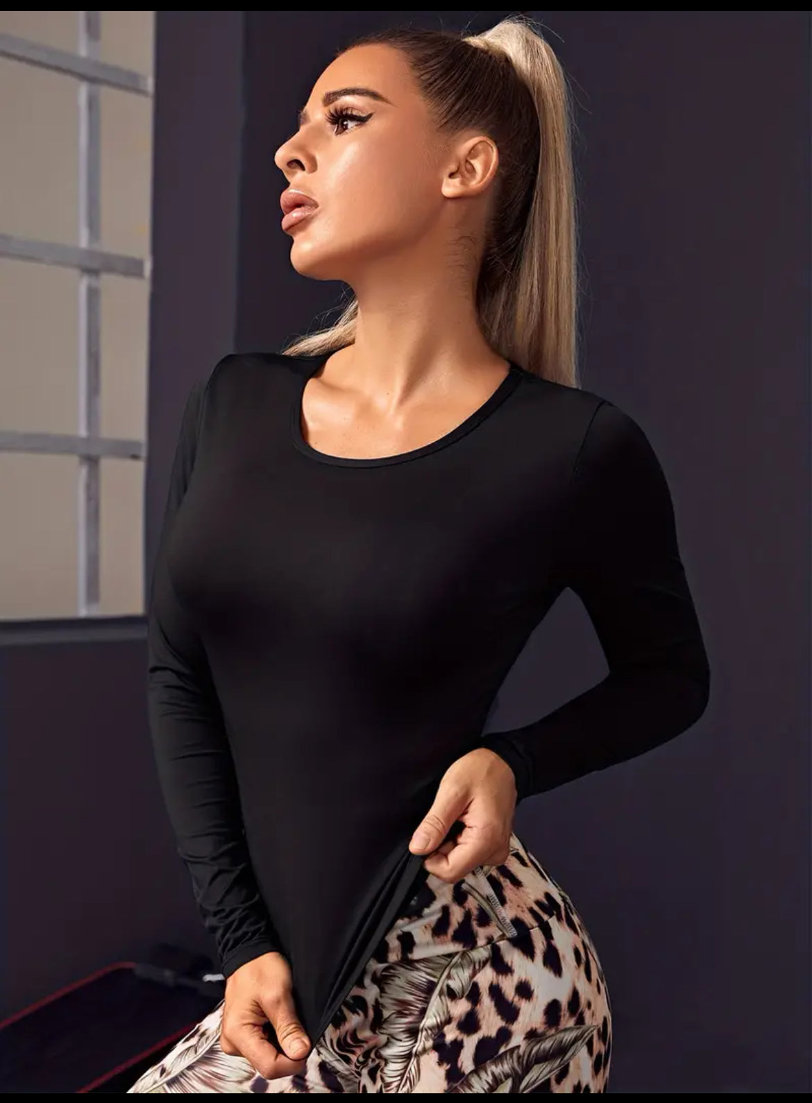 Criss Cross Mesh Strap Solid Color Long Sleeve Top, Fashion Activewear