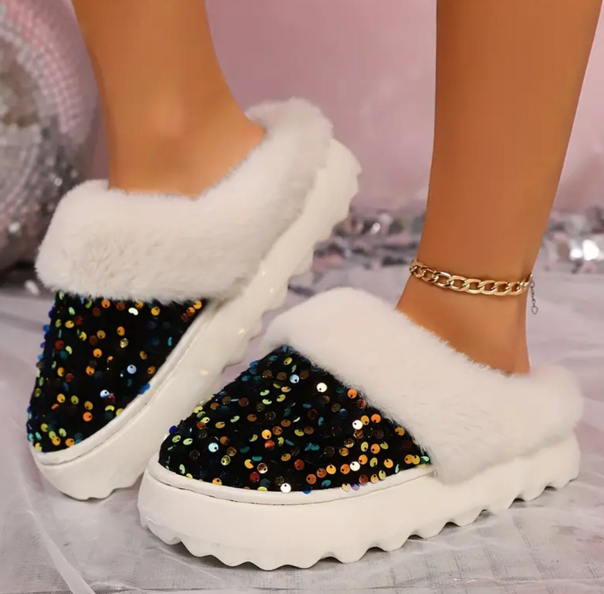 “Sparkling & Cozy” Sequin Slippers - Cozy, Non-Slip, Warm Plush Lining