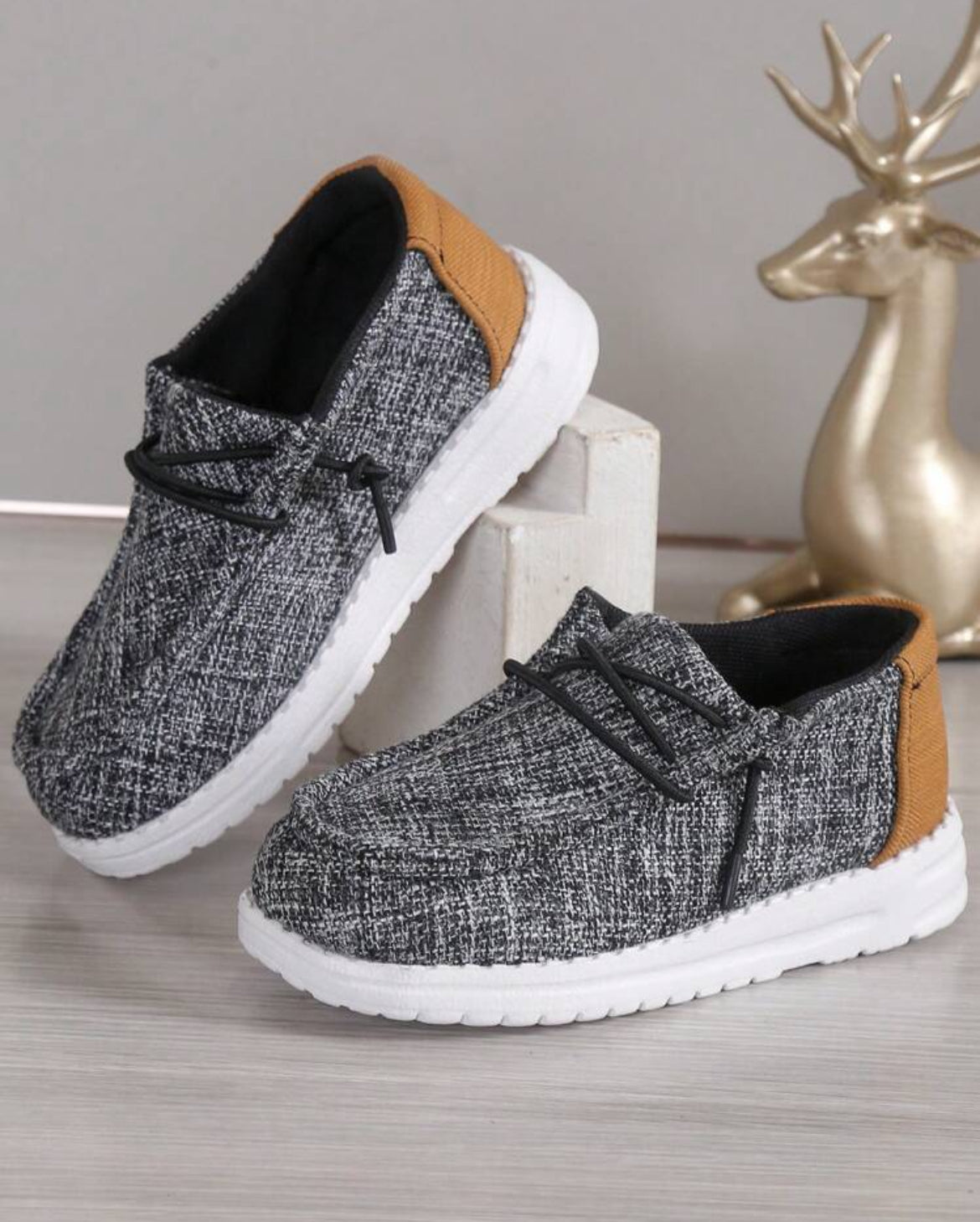 Trendy Classic Sneakers For Casual Wear, Youth