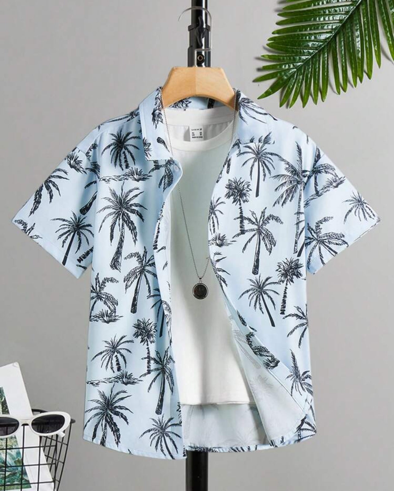 Coconut Tree, Down Collar Short Sleeve Woven Shirt