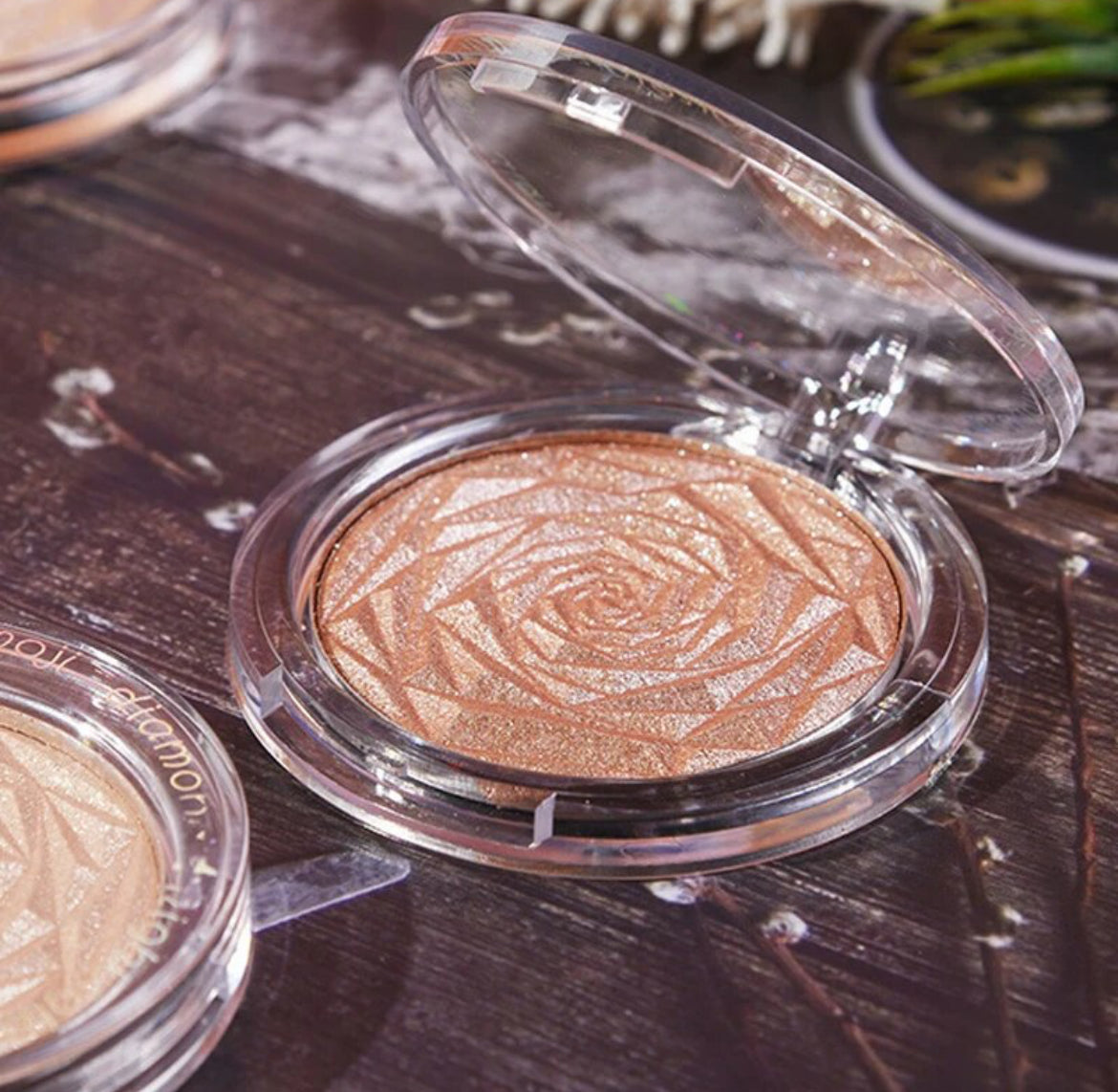 Shimmers, Highlighter, Contour, Illuminating Powder Palette Makeup Glow