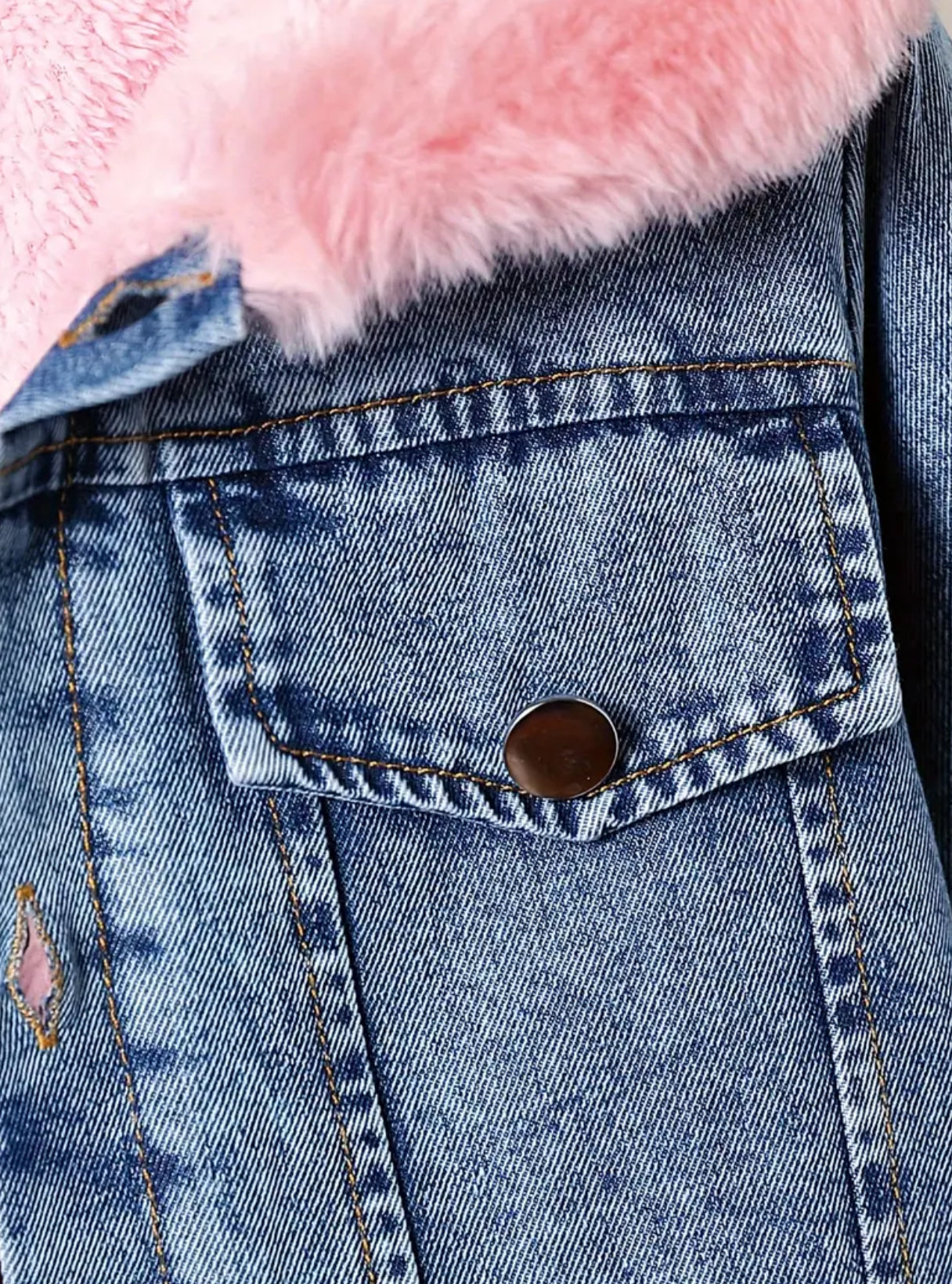 “Pink & Denim” 💕 Cozy Fleece-Lined Hooded Denim Jacket - Long Sleeve, Button-Up