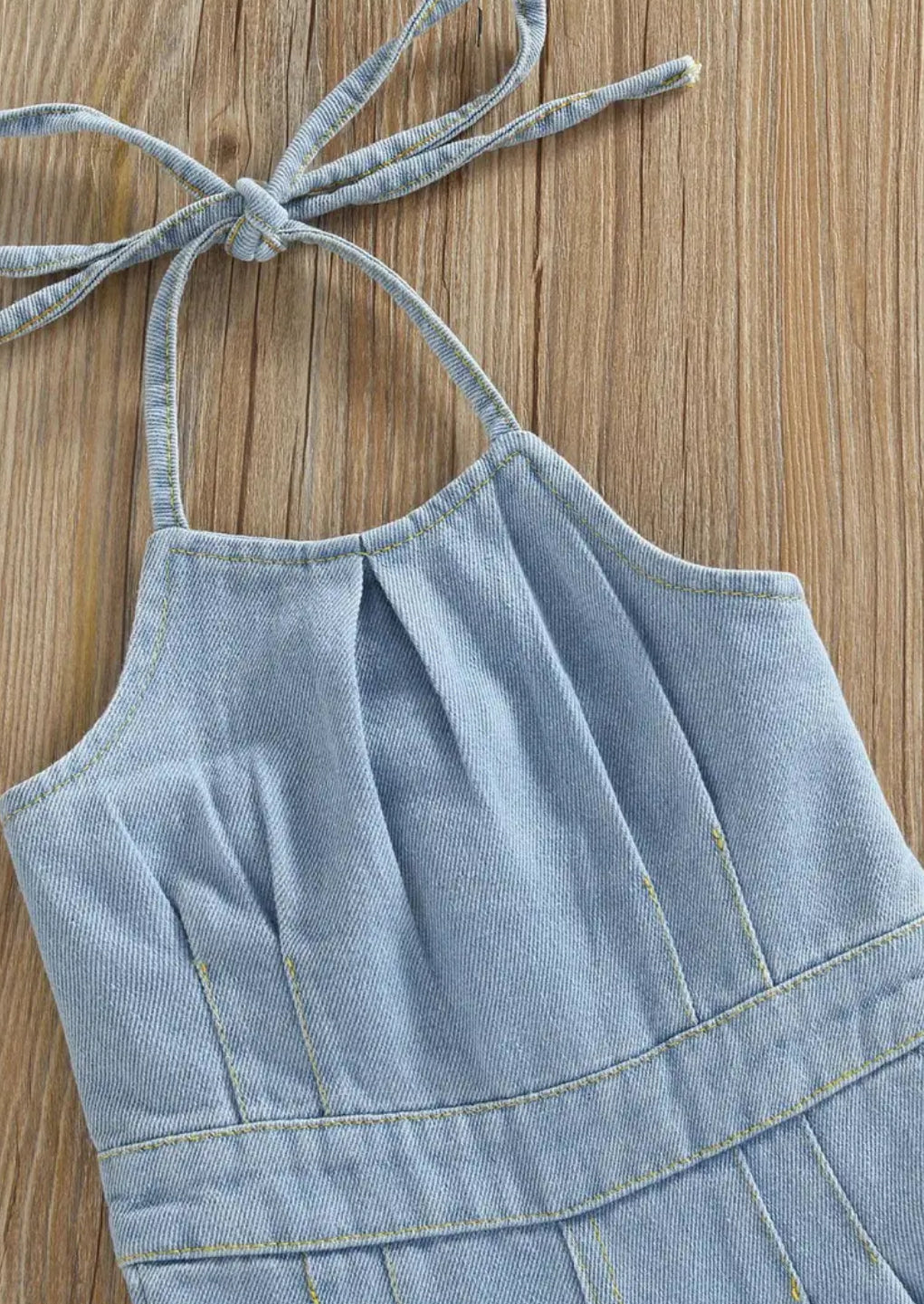 Mono de niña “Stylish Denim”, cuello halter con lazo, una pieza 🌵🌷