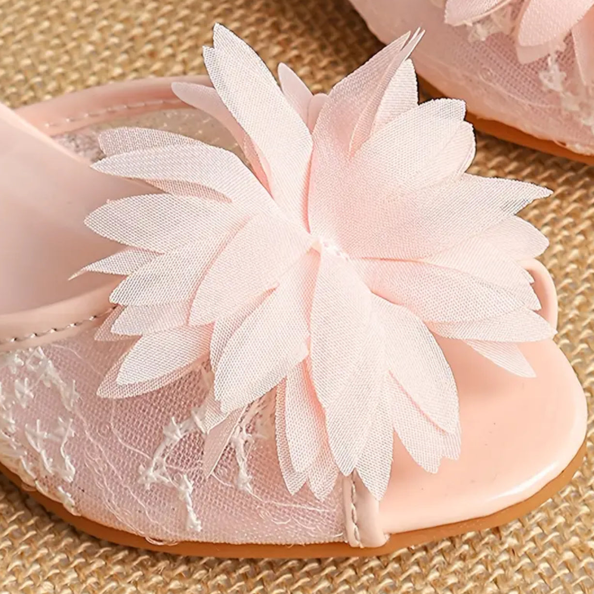 “Flor” Trendy Cute Flower Decor Mesh Slip On High Heel Shoes For Girls