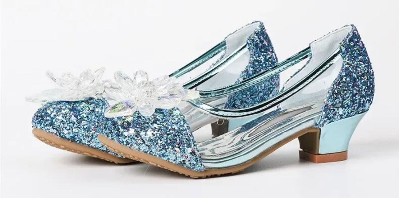 Cinderella, Crystals Heels for a Princess