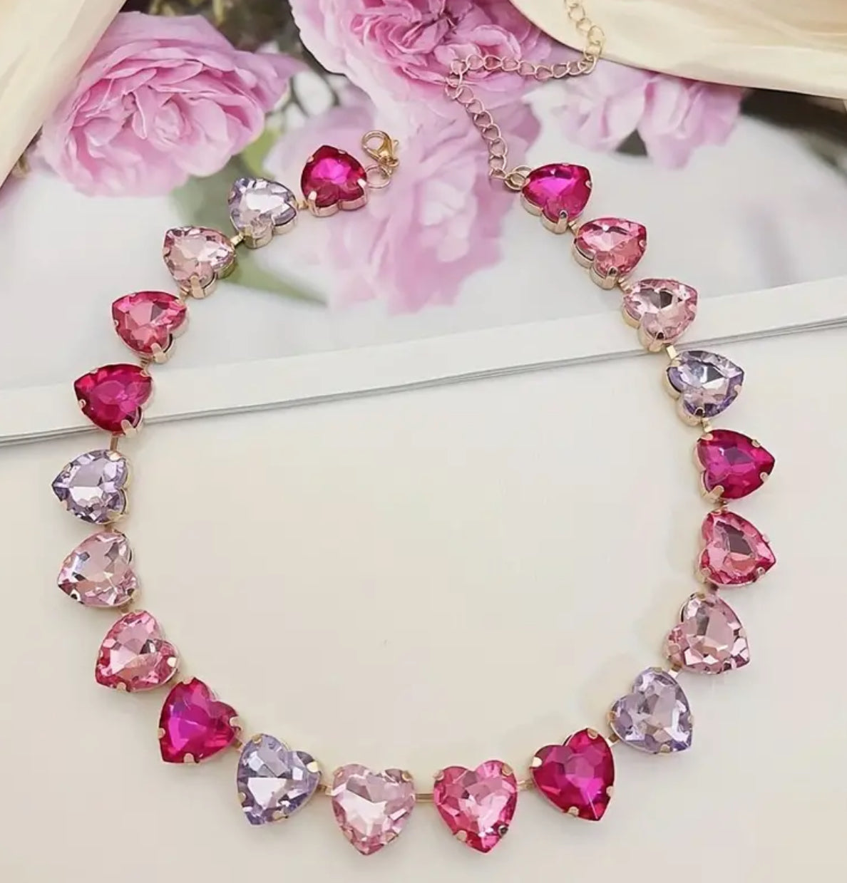 Collar de corazones de cristal de colores “Dazzling Love”