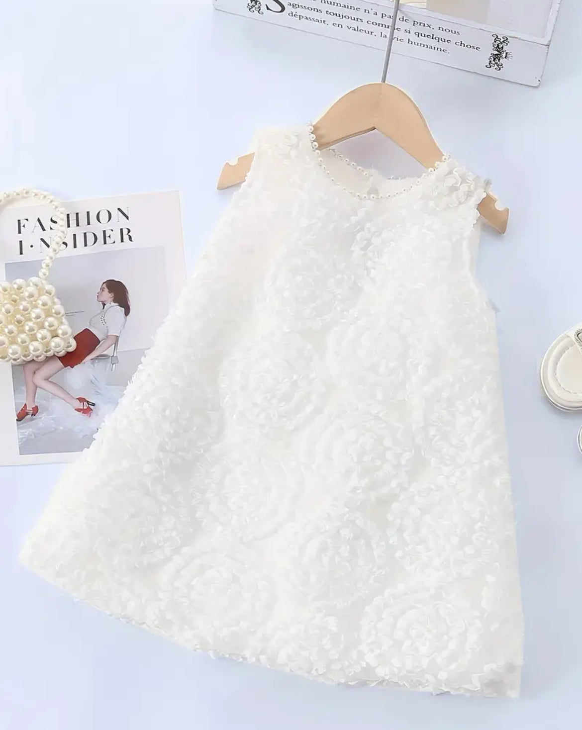 Elegant White Girls Pearls & Bow Design, Sleeveless Dress