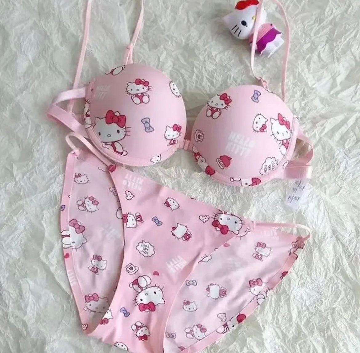 Sanrio Hello Kitty ♥️ Underwear Panties And Bra Set Push-up Bra( Runs Small)