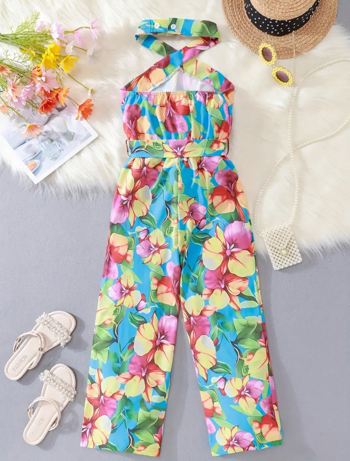 El mono floral, elegante y chic para niñas