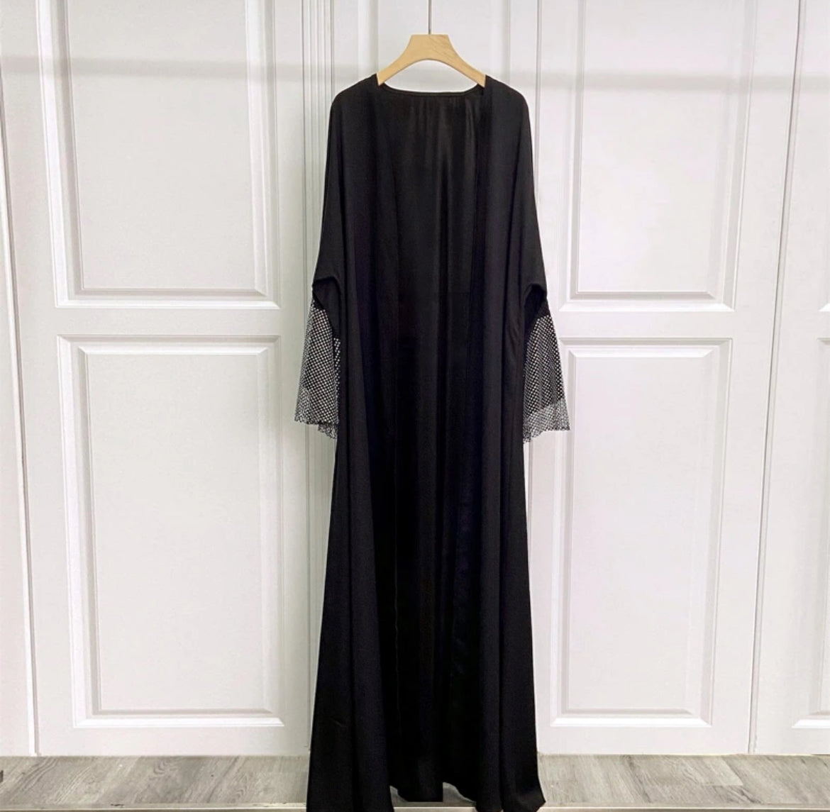 “Diamond Kimono” Dubai, Oversized