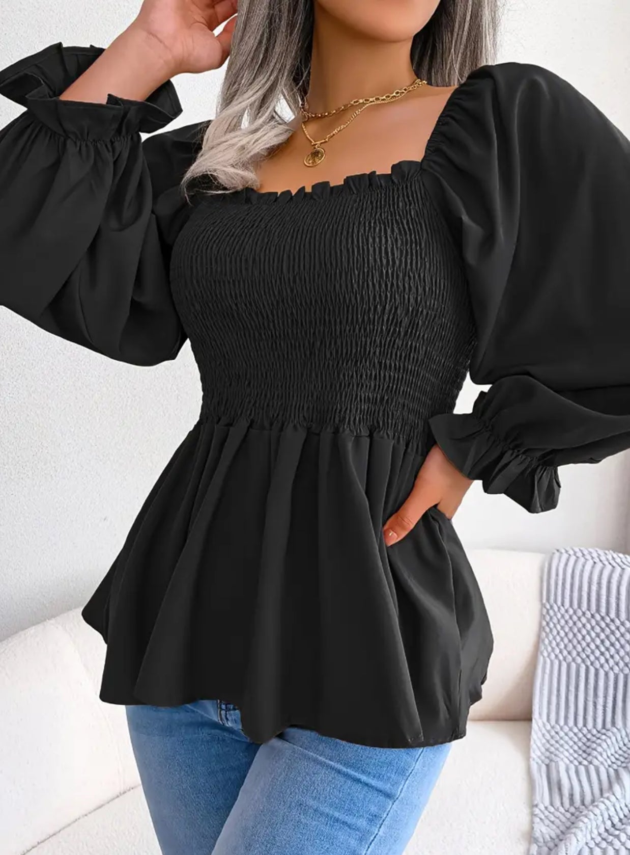 Blusa peplum informal con mangas farol