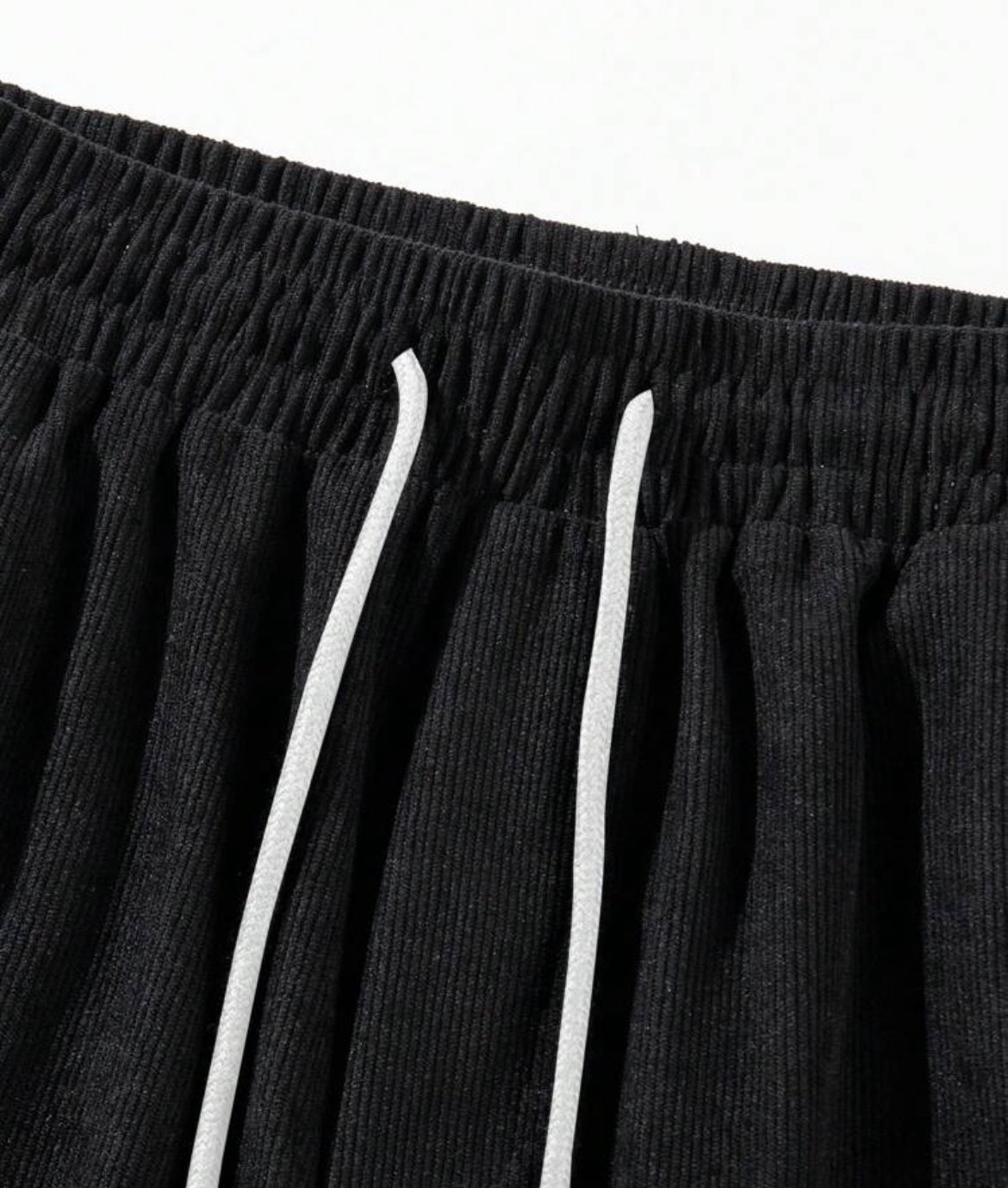 Pantalones cortos de mezclilla estilo pana para hombre