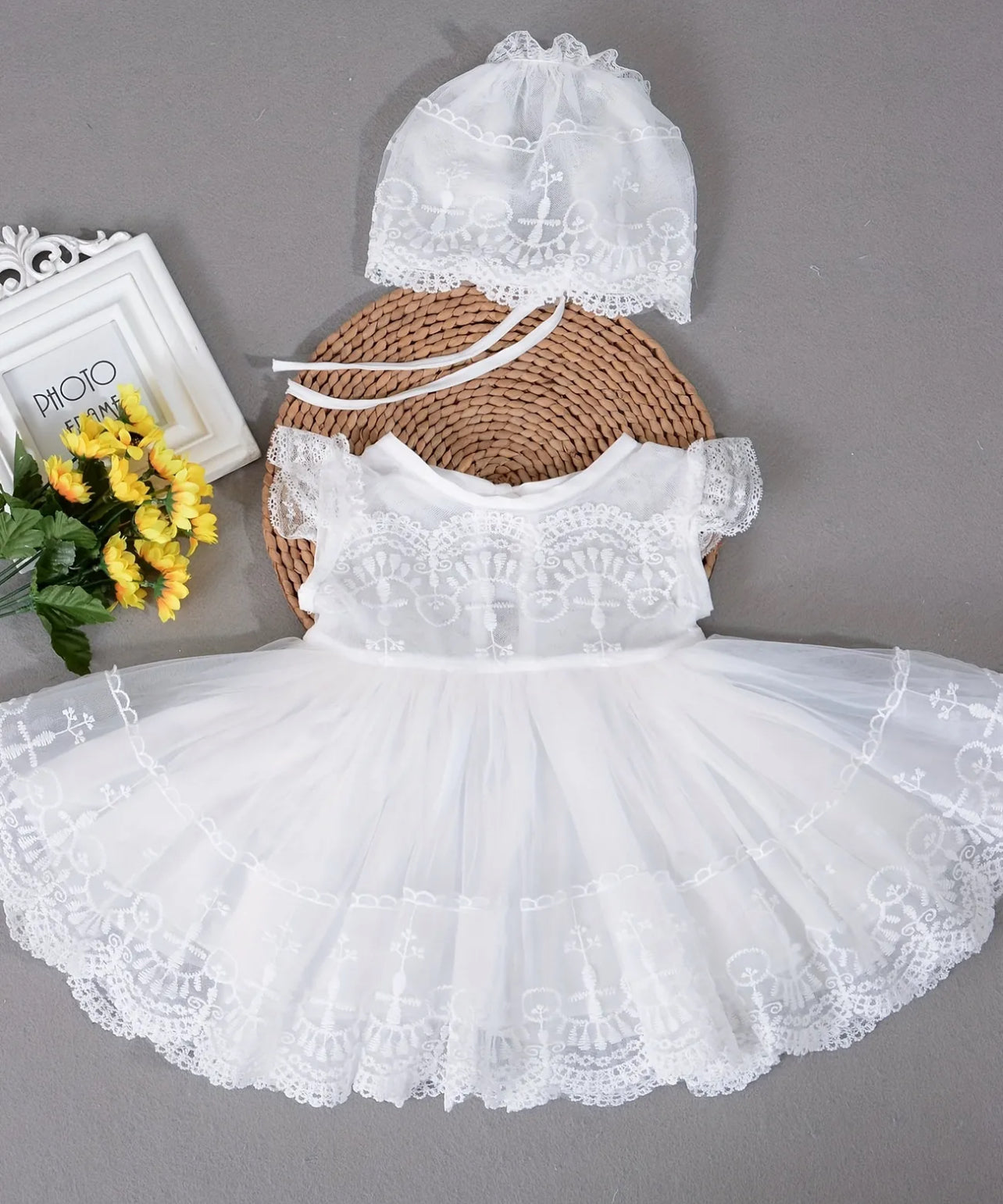 60% OFF, Baby Girls Lace Mesh Princess Christening Dress & Bonnet