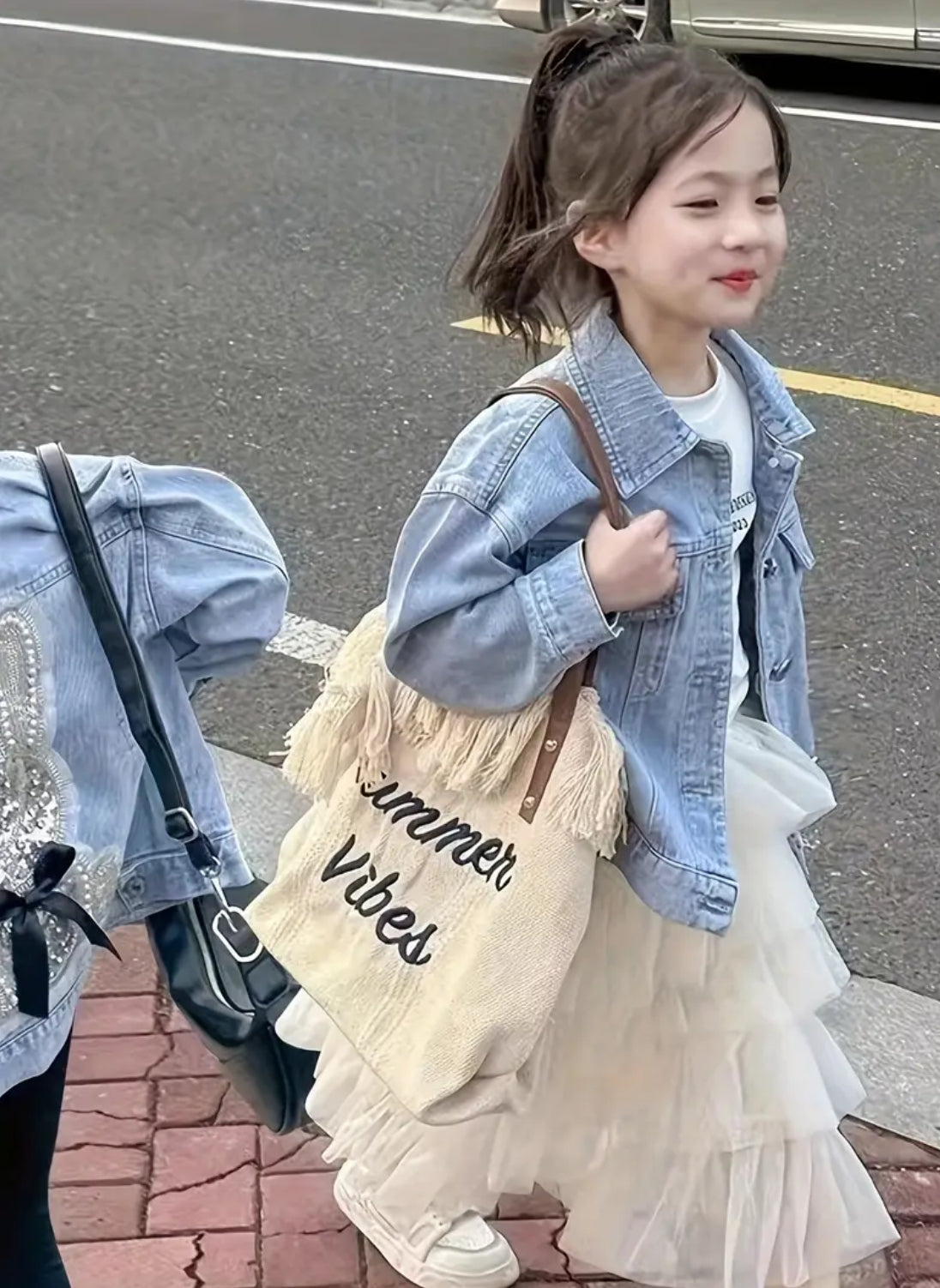 Chaqueta de niña con parches “Denim Bunny”🐰